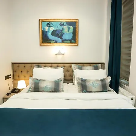 Di Pera Boutique Hotel 2*