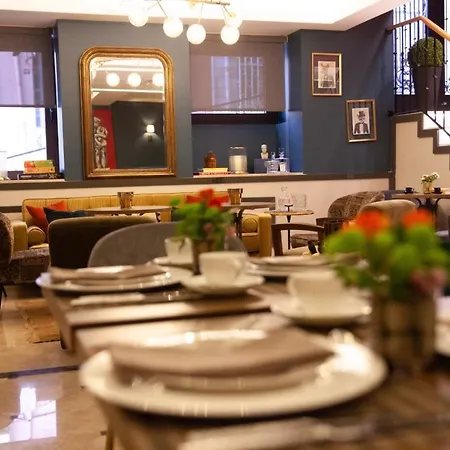 The Fox 4* Istambul