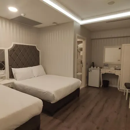Mister & 4* Provincia di Istanbul