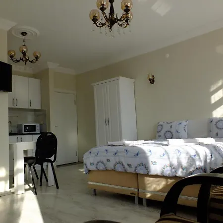 Old Apart Otel