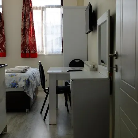 Old Aparthotel *