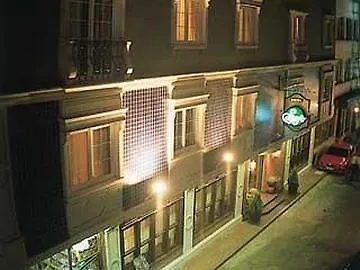 Sapphire Hotel