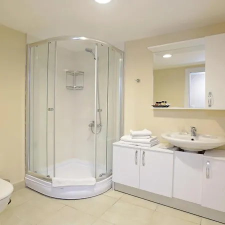 Cheya Sisli Medical & Business Center Tesvikiye And * Istanbul
