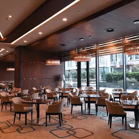 Otel Mercure West & Convention Center İstanbul