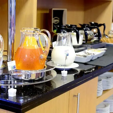 Express Istanbul-altunizade By Ihg 3* Istanbul