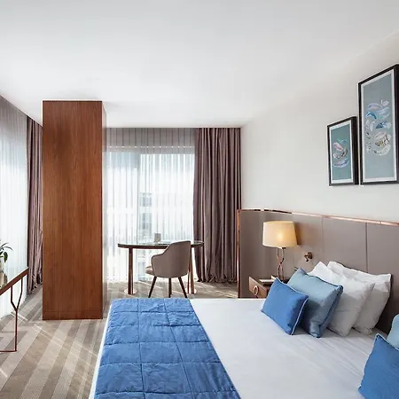 Lionel Hotel 5*
