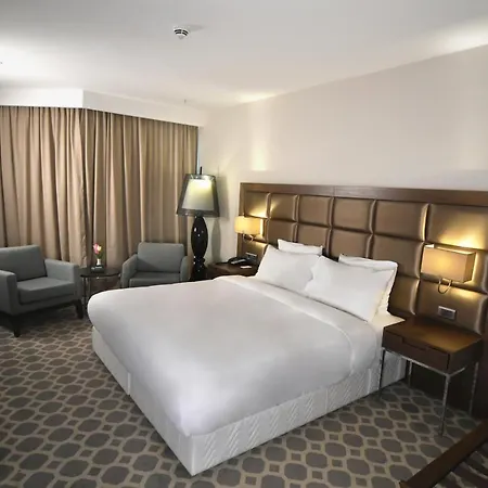 Mercure West & Convention Center Hotel 5*