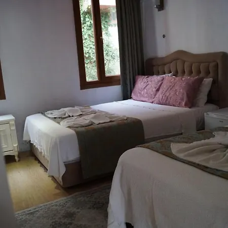 La Petite Maison