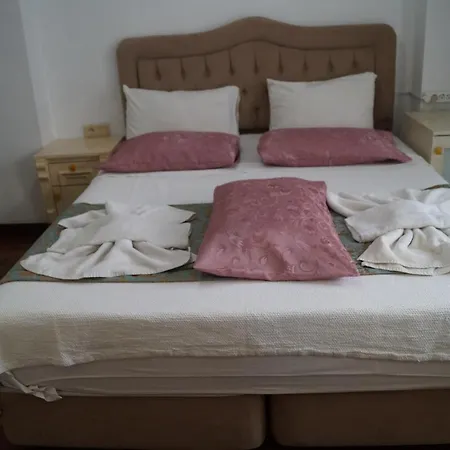 La Petite Maison Отель 3*
