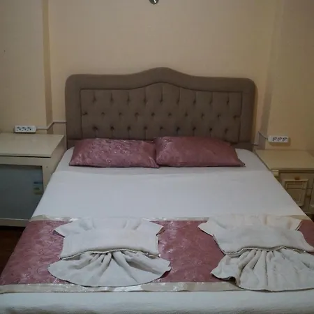 La Petite Maison