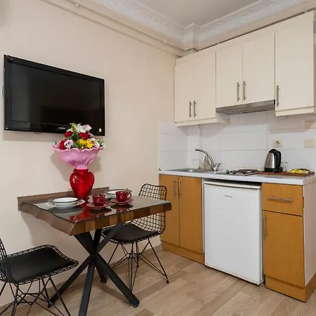 Taksim Fidan Bed & Breakfast Istanbul
