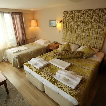Tashkonak Hotel