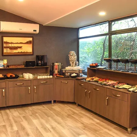 A11 Bed & Breakfast 2*