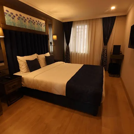Hotel Farina By Cigno 4*