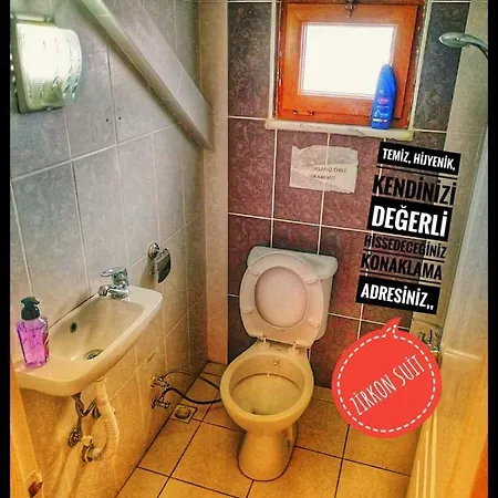 Zirkon Suit Apartment *
