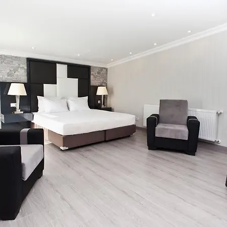 Evoda Residence Aparthotel