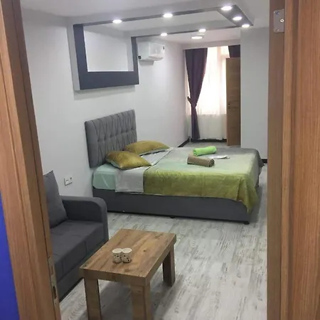 Moon Sirinevler Hotel 2*