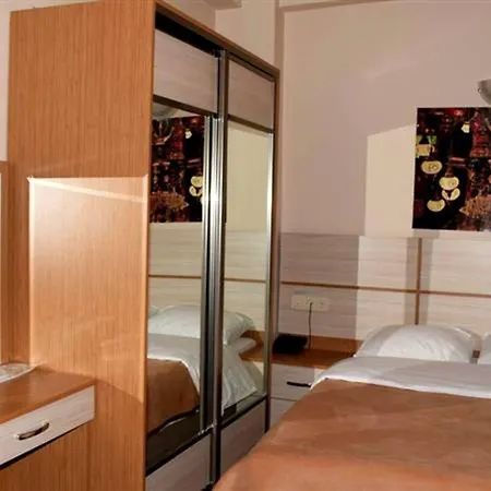Hotel Royal Besiktas 2*