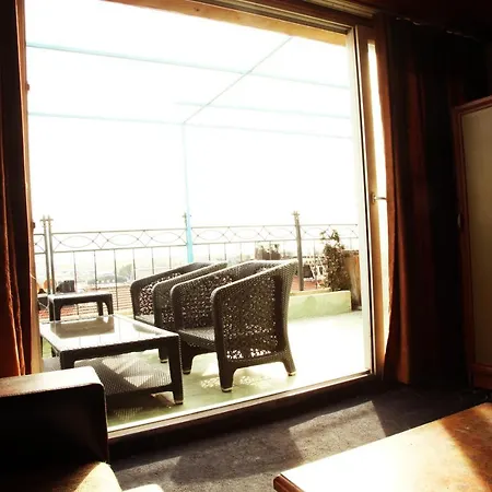 Life Hotel