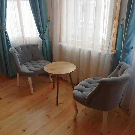 Mia Kadikoy * Istanbul