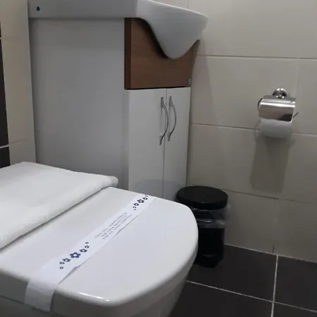 Pera Aparthotel