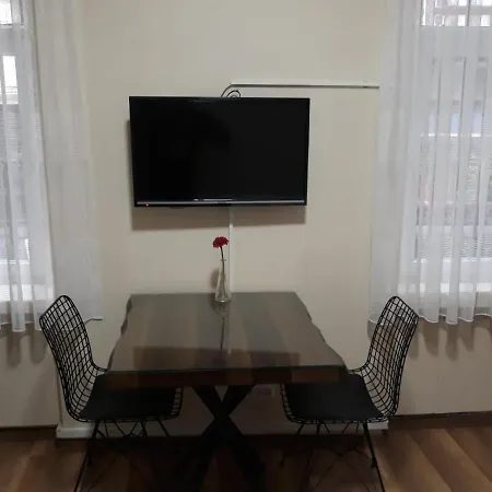 Aparthotel Pera