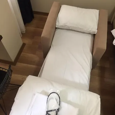 Pera Aparthotel *