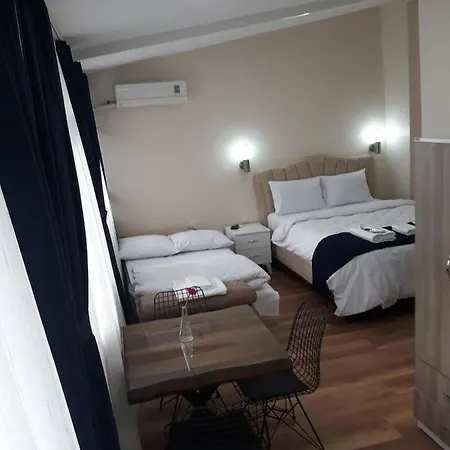 Aparthotel Pera