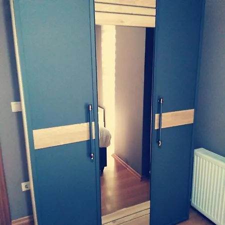Academia Apart Otel *