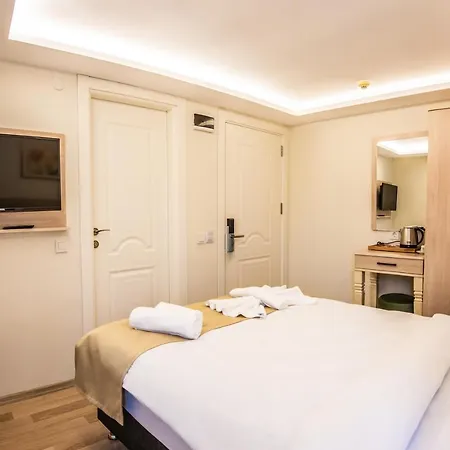 호텔 Royal Bosphorus & Hamam 4*