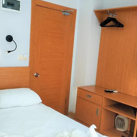Hostal Bucoleon *