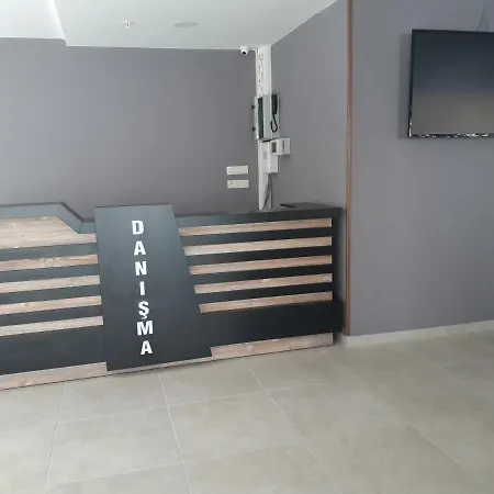 Aparthotel Mia 2*