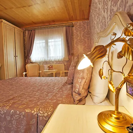 Ada Palas Buyukada Hotel Adalar
