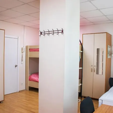 Hostel Adora Ladies Caters To Women Only