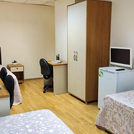 Hostel Adora Ladies Caters To Women Only *