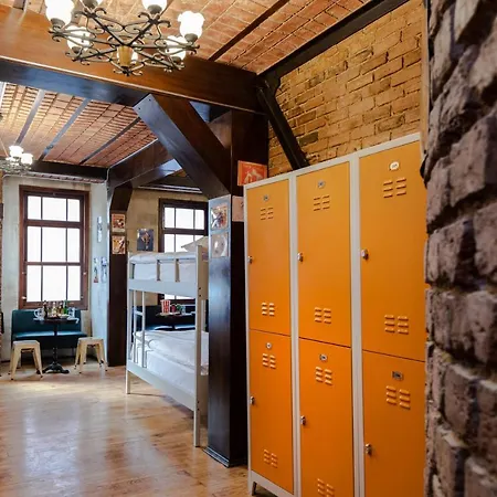 Sanat Taksim Hostel