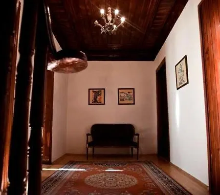 Wooden House Hostel Istanbul