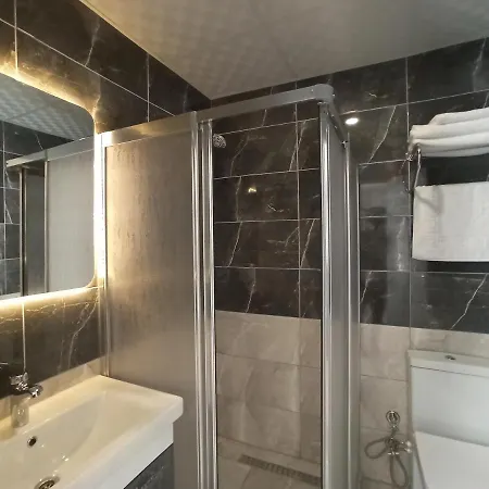Ξενοδοχείο Avcilar Garden 3*