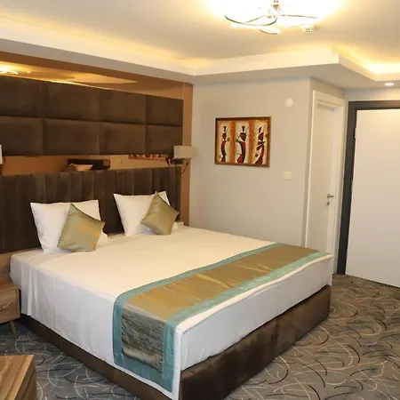 Grand Kavi Hotel 3*