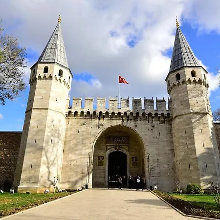 Hotel Grand Kavi Istanbul