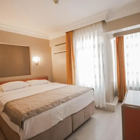 Sahinler Hotel 2*