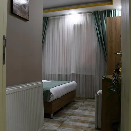 Hotel Cibali 2*
