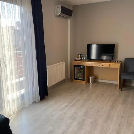 Hotel Liberi Taksim 3*