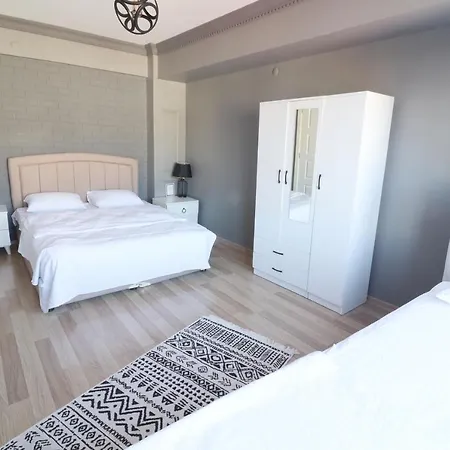 Aras Apartment