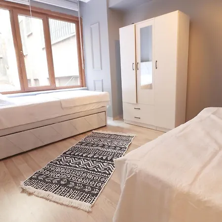 Aras Apartment Istanbul