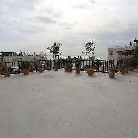 Albatros Premier Hotel