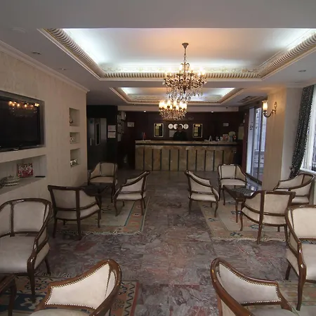 Отель Grand Liza