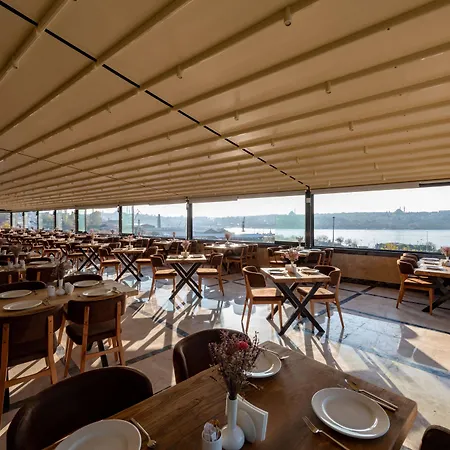 Nova Plaza Pera Hotel