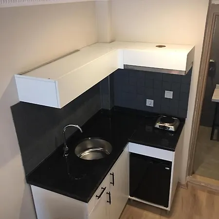 Cadde Bakirkoey 2* איסטמבול