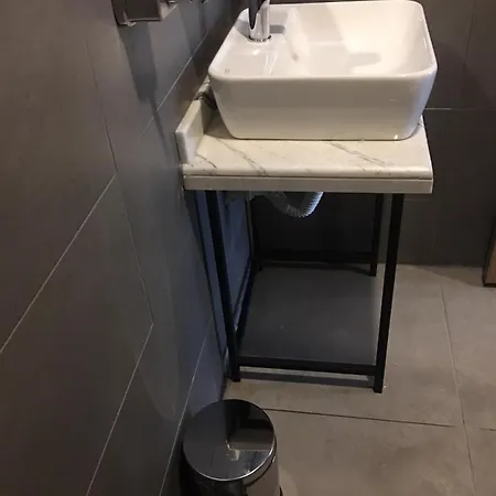 Отель Cadde Bakirkoey 2*